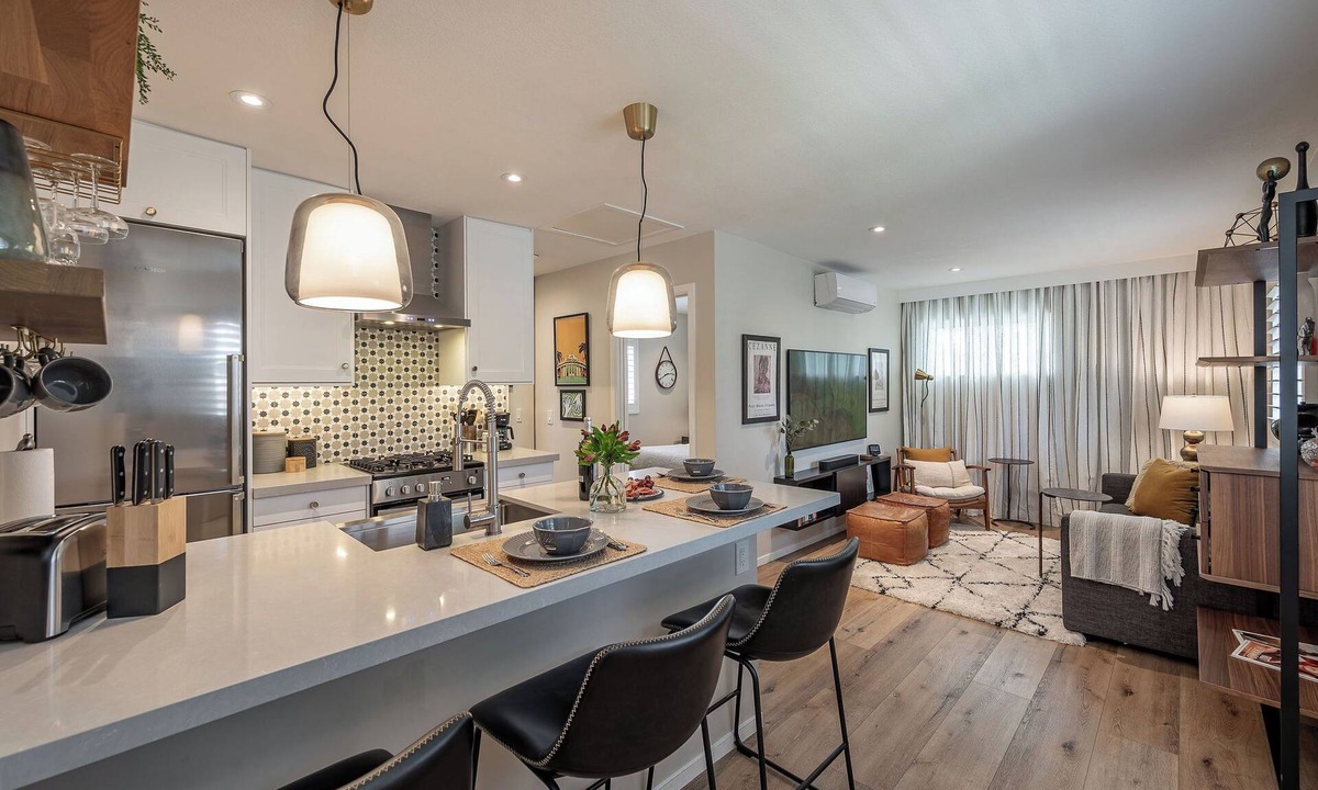 Morrison - Eldridge Park Apartment | 1-Bd 1-Bth Apt, Disney & Anaheim Conv Ctr in 10 Mins! Full Kitchen & Outdr Space