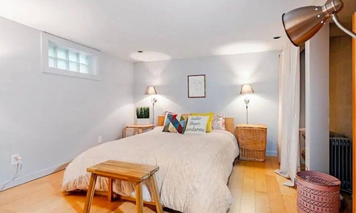 Corbett - Terwilliger - Lair Hill Apartment | 1-bedroom Fabulous Private Studio Suite Walk To Waterfront & Downtown Portland