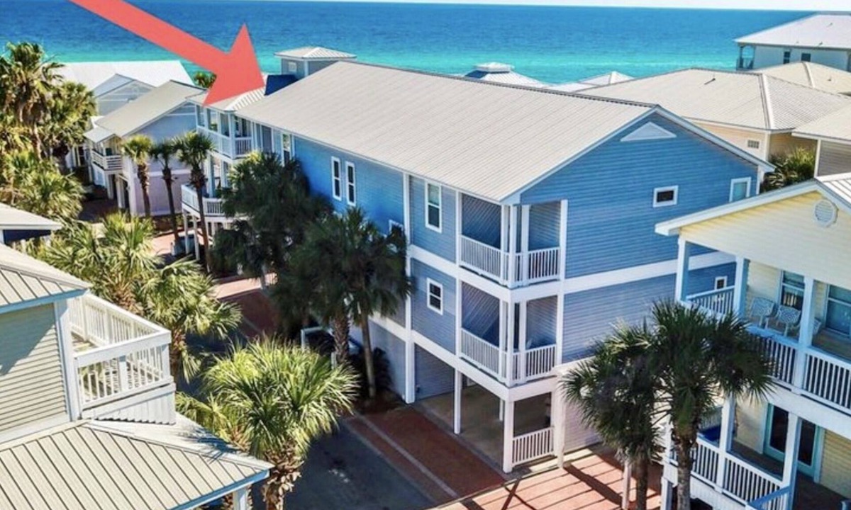 Seashore Village House | 1 Min Walk to Private Beach-Heated Pool-Sleeps 27-Bikes-Beach Chair Setup-Gated