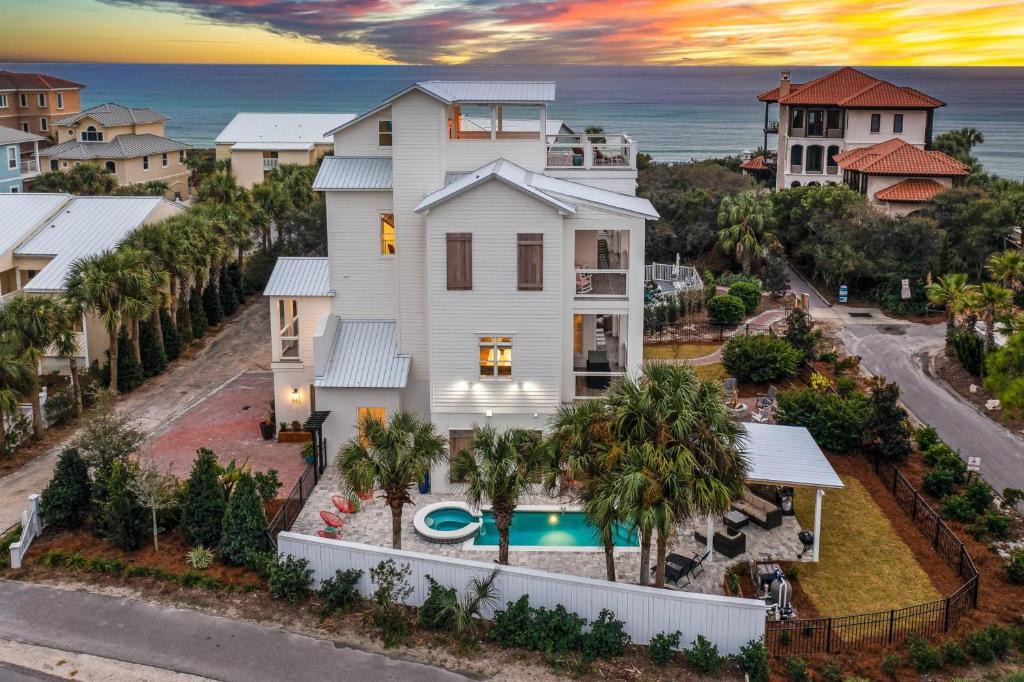 Seagrove Beach House | 12 Periwinkle Ln - Beach Blessings by Blue Swell