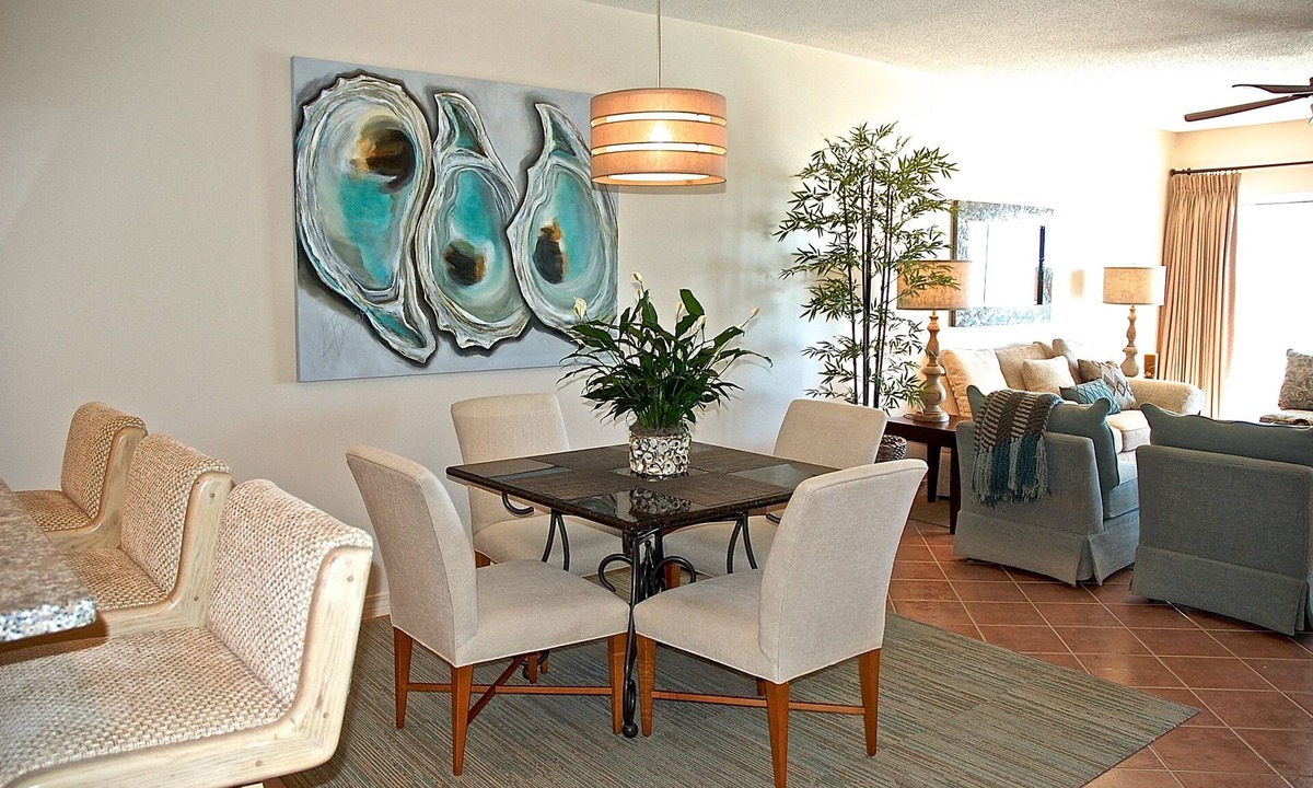 Pensacola Beach Condo | 2026 Dates now open! Emerald Isle, 5 star, Free Lazy Days beach chairs.