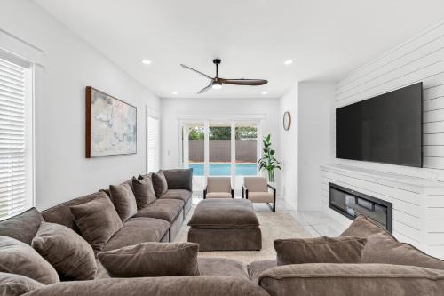 Gulfview Heights House | 28 Maple Street - Luxury Home in 30A — Sleeps 44, Perfect for Large Groups & Beach Getaways