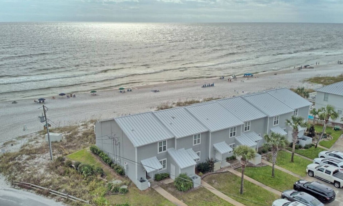 Inlet Beach Villa | 30A Beachfront Bliss Townhome: Steps from 30A!