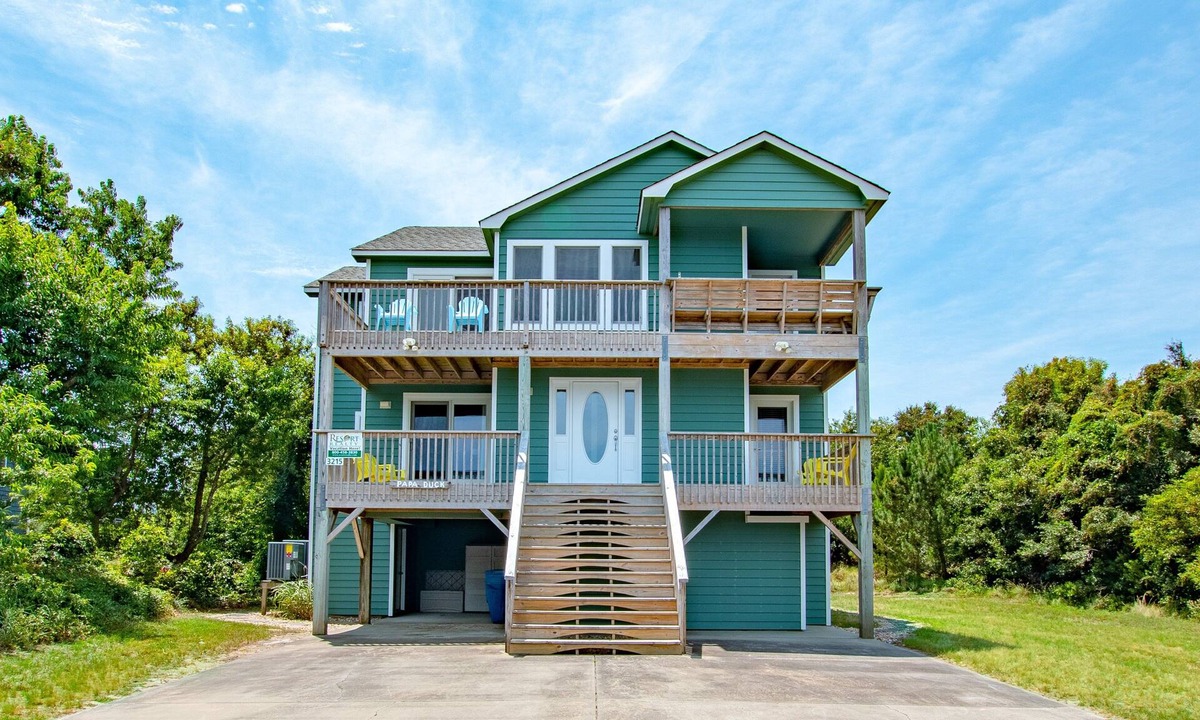 Duck House | 3215 - Papa Duck - Duck OBX Coastal Retreat Near Beach & Village