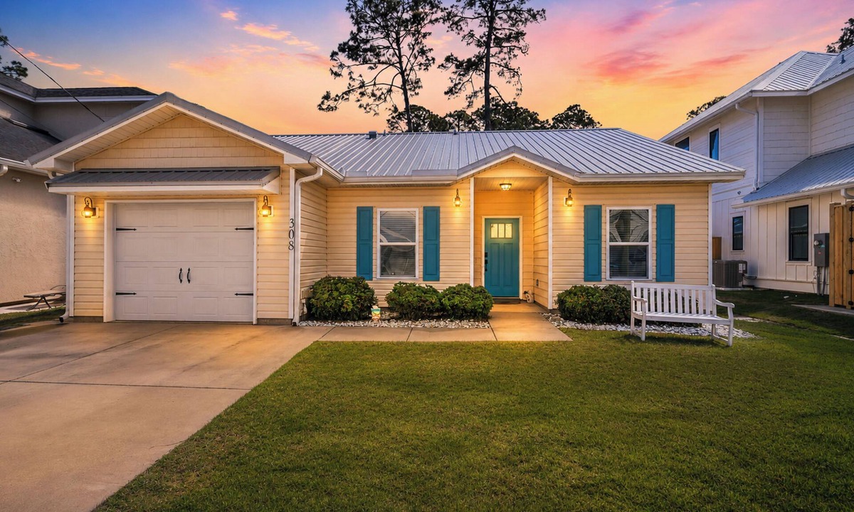 Inlet Beach Heights House | 🏖️4 Bikes | Walk to Beach | Pet Friendly | Prime Location | Mermaid Manor🏖️