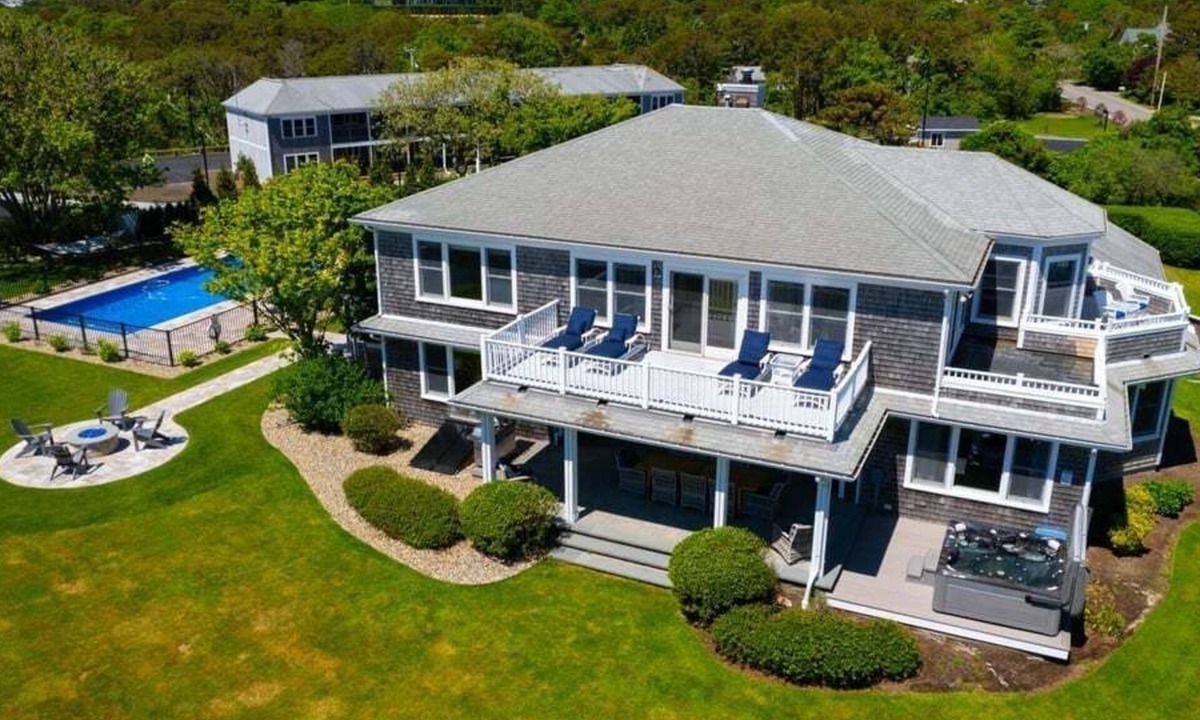 East Orleans House | A Wave From It All: 227-O Overlooks Nauset Beach/Atlantic, Heated Pool, Hot Tub & Fire-pit