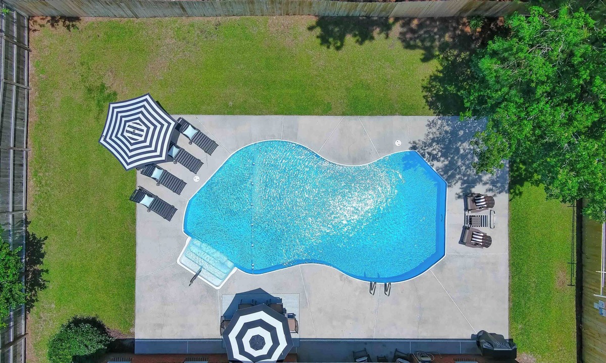 Ono Island House | Anchors Up | Private Pool | Kayaks | Outdoor Games | My Beach Getawys