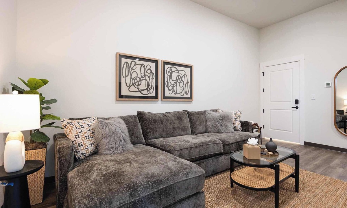 Highfill Apartment | Aviator - 5 mi to XNA - 15 mi to DT Bentonville