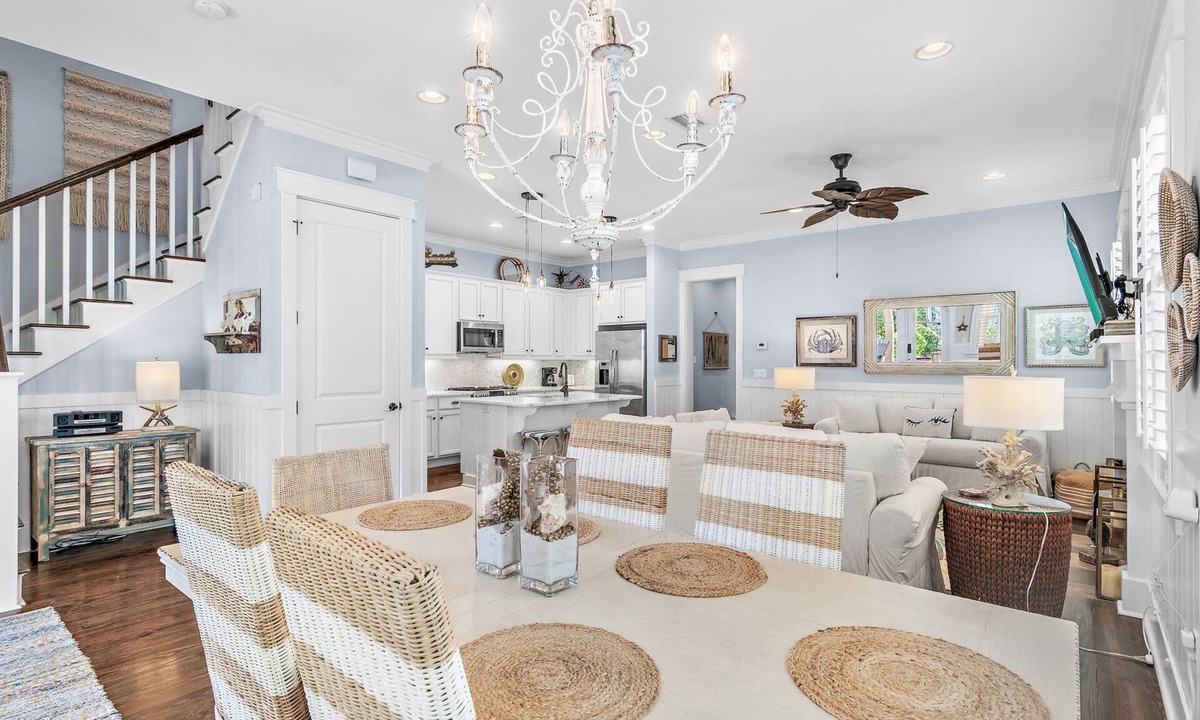 Santa Rosa Beach House | Beach Blessings | 4BR 30A | Sleeps 8 | 6 Seater Golf Cart + Bikes
