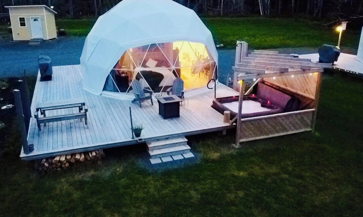 Pomquet Resort | Beachcomber Dome Accommodations