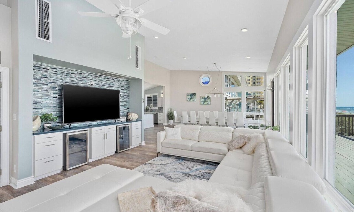 Miramar Beach House | Beachfront Bliss: Spacious Deck, Grill & Unmatched Gulf Views!