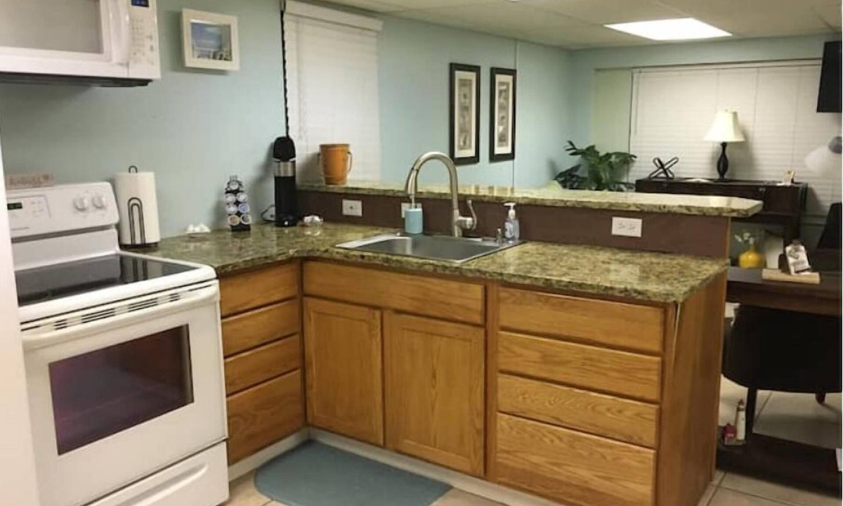 Panama City House | Beautiful Summer Near the Gulf & Bay! Pets OK! Great Mid Term 90 + Day Stay