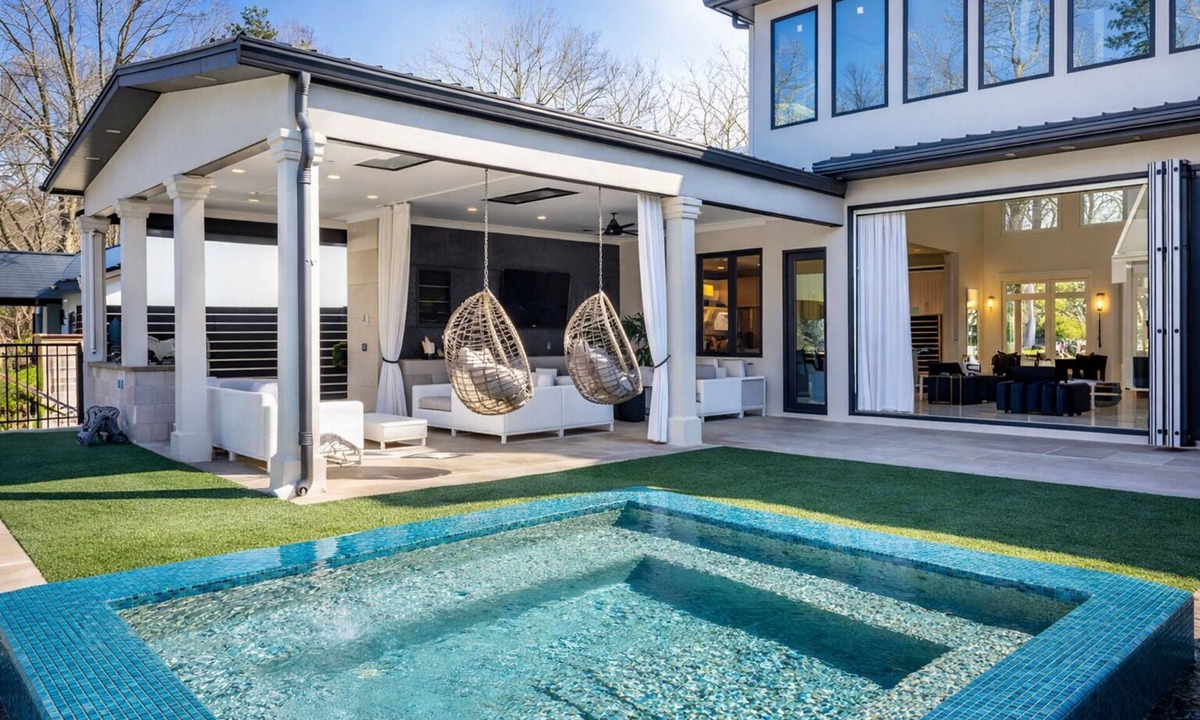 North Buckhead House | Buckhead Luxury Mansion, Heated Pool, Dual Fire Features, 5 Bedrooms