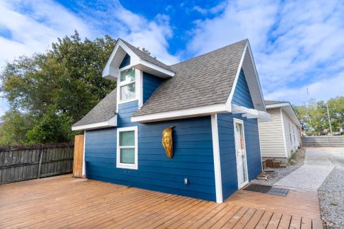East Pensacola Heights Villa | By the Bayou