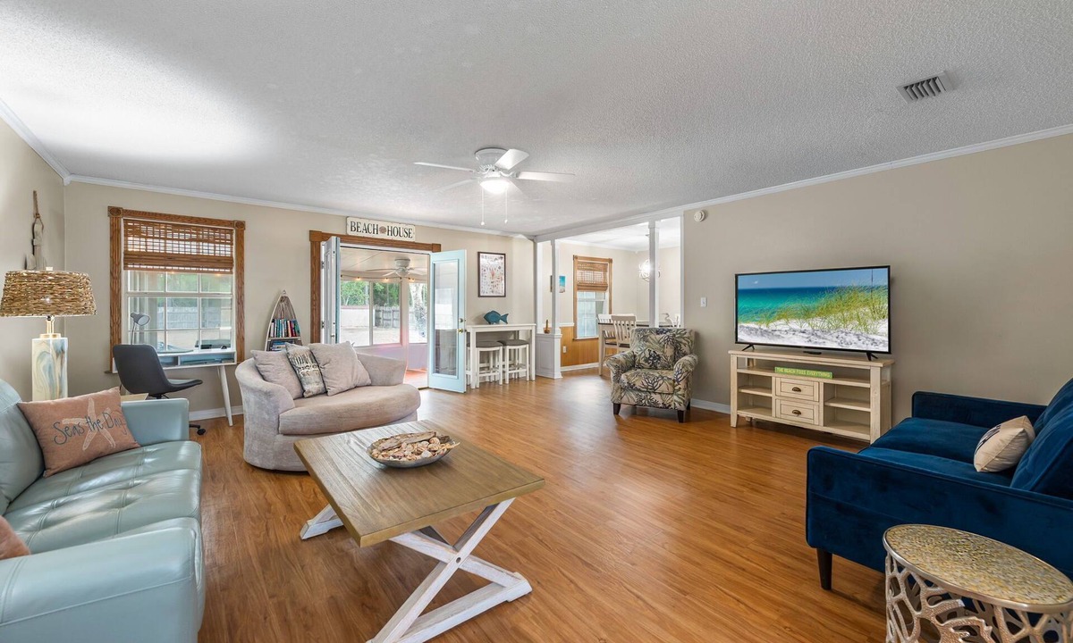 Navarre House | Coastal Beach Home Between Destin and Pensacola Minutes From Beach