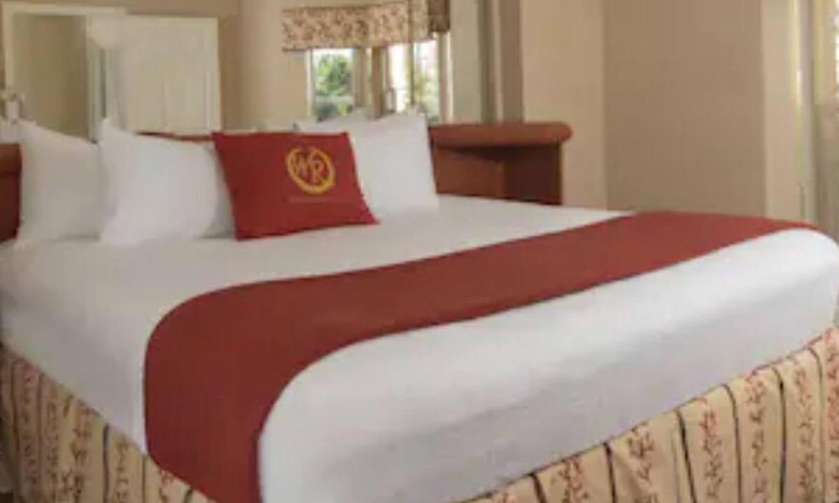 Florida Central Atlantic Coast Resort | Cozy 1-bedroom resort with WiFi, AC in terrific Orlando