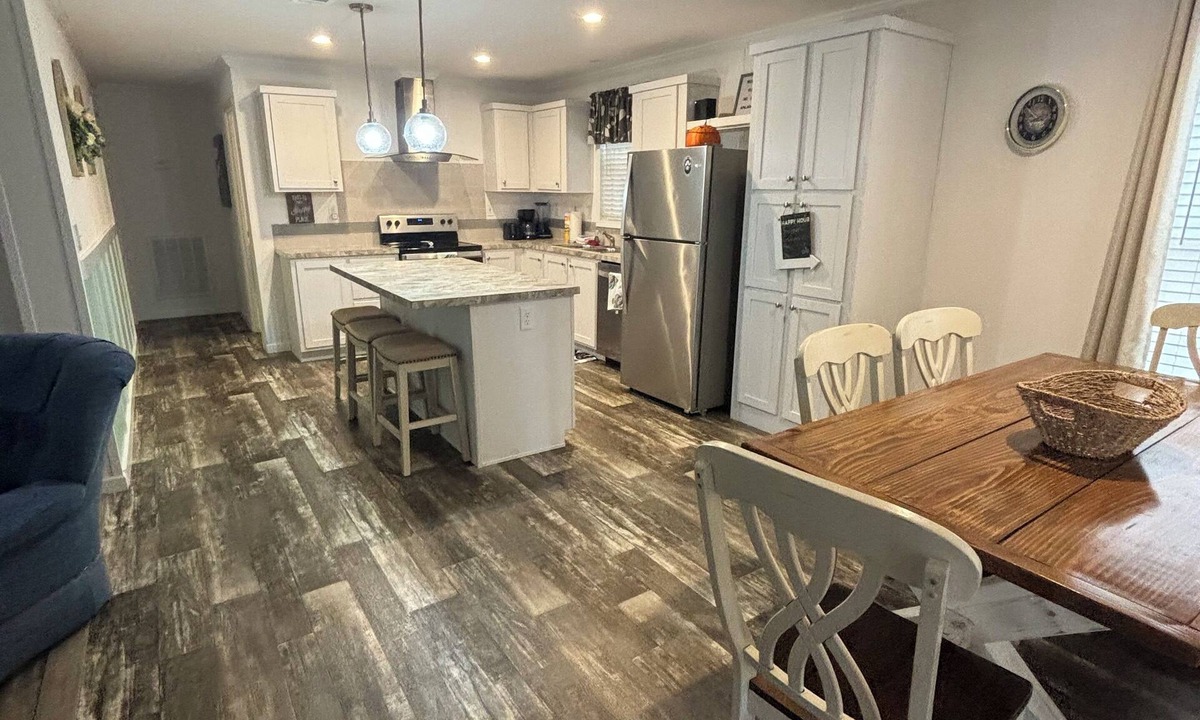 Apalachicola House | Cozy 3 BD NEW home in tranquil Apalachicola. Golf cart extra. MONTHLY ONLY