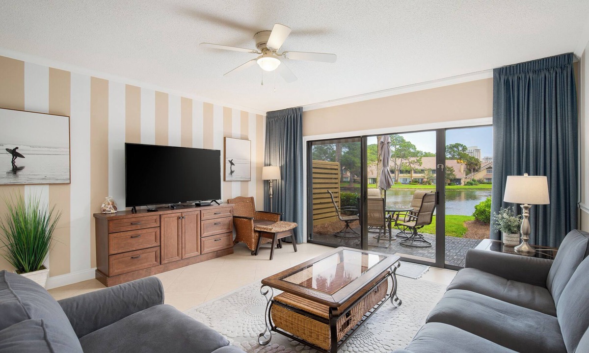 Sandestin House | Golf cart, newly renovated villa, pet friendly!