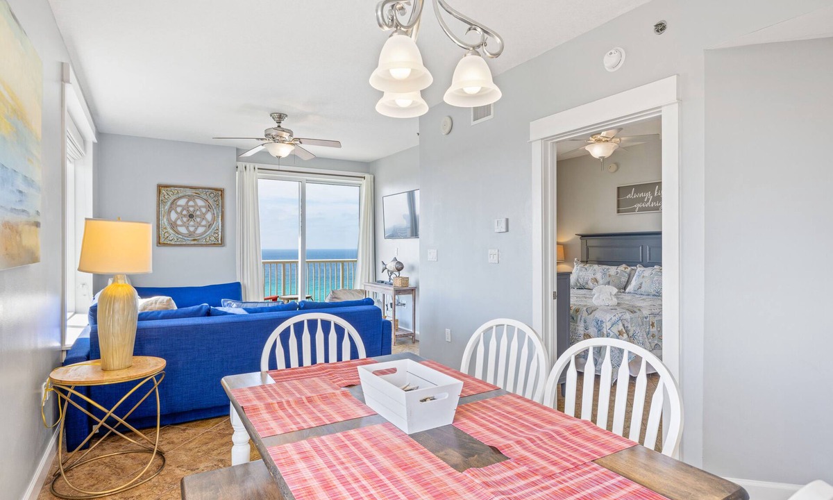 Panama City Beach Condo | Grand Panama Resort 3BD 3BTH 1500 sq ft Oceanview. Pets welcome! Park 3 cars.