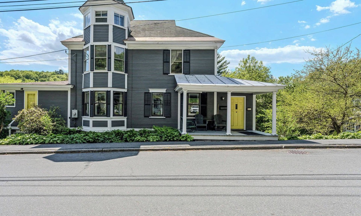 Woodstock House | Historic House near Woodstock Inn with Porch