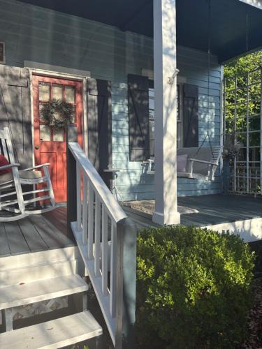 Seville Historic District Apartment | Historical downtown Lind House Studio