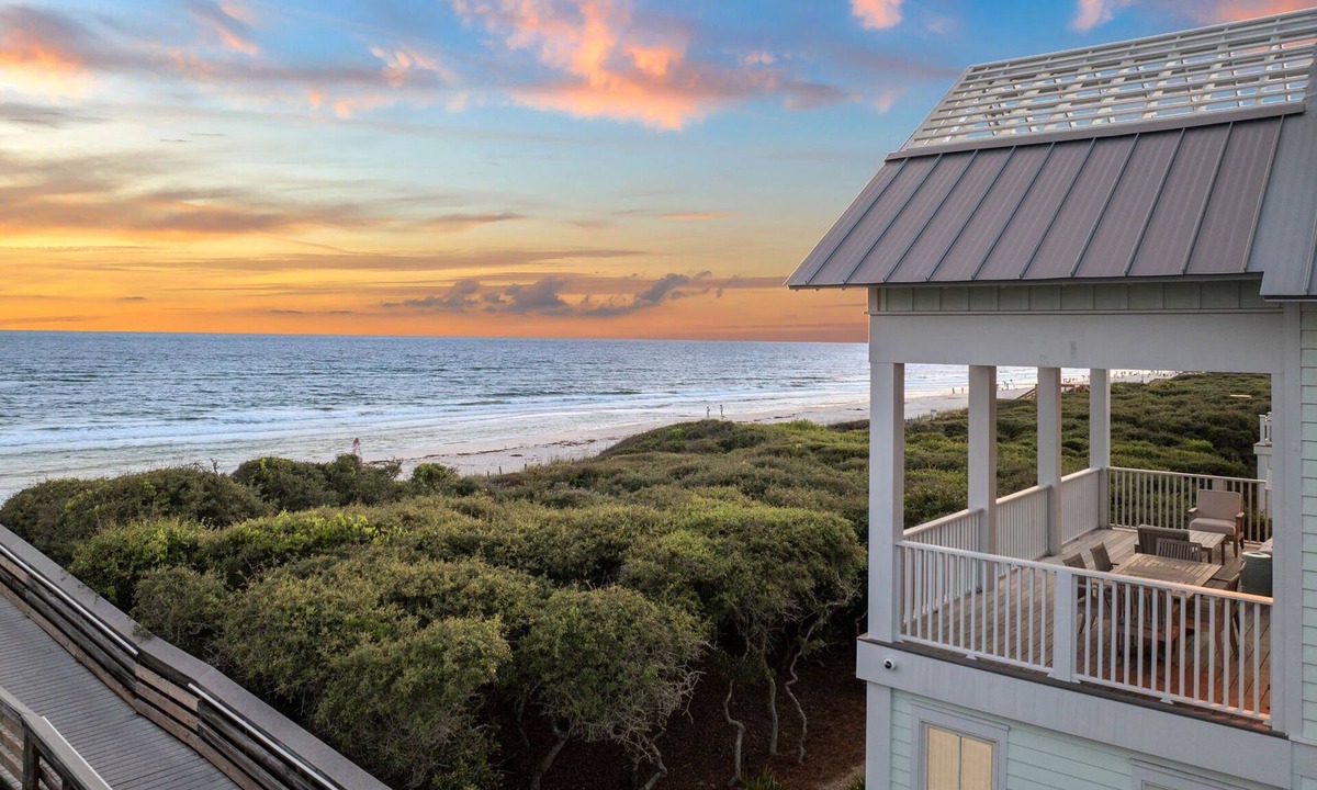 Seaside House | "It's a Wonderful Life" Beach Front Luxury Home in WaterColor | 4BR/4.5BTH