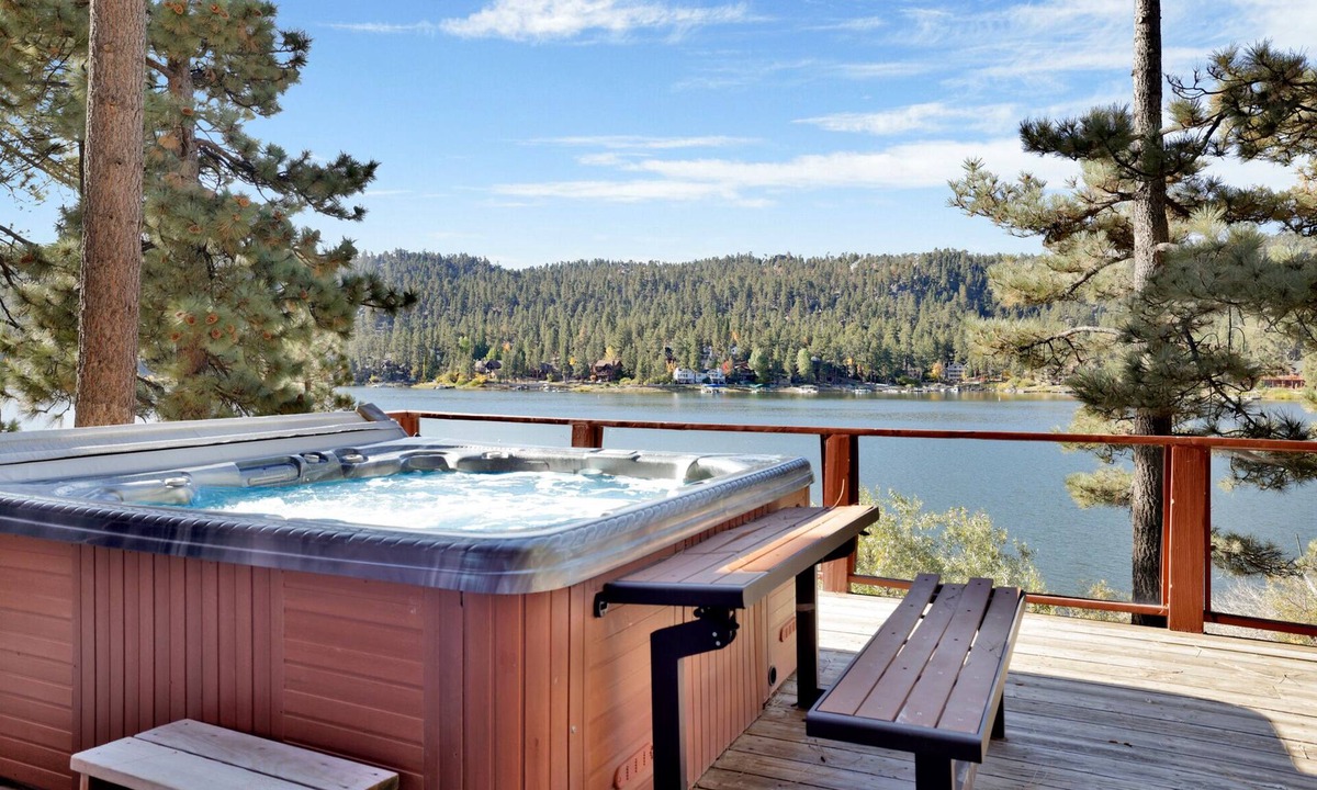Boulder Bay Cabin | Lakefront Cabin w/Private Boat Dock | Hot Tub, Games, Fishing