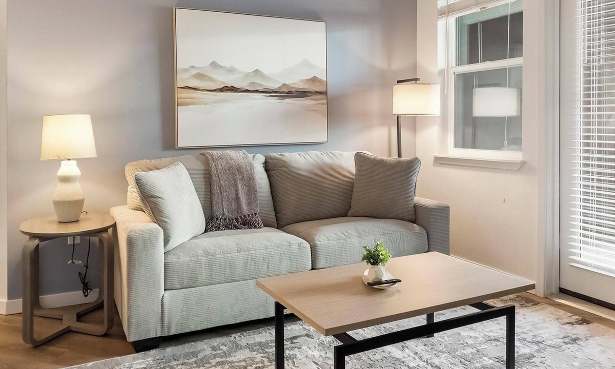 Northgate Apartment | Landing | Chic 2BD, Gym, Pool