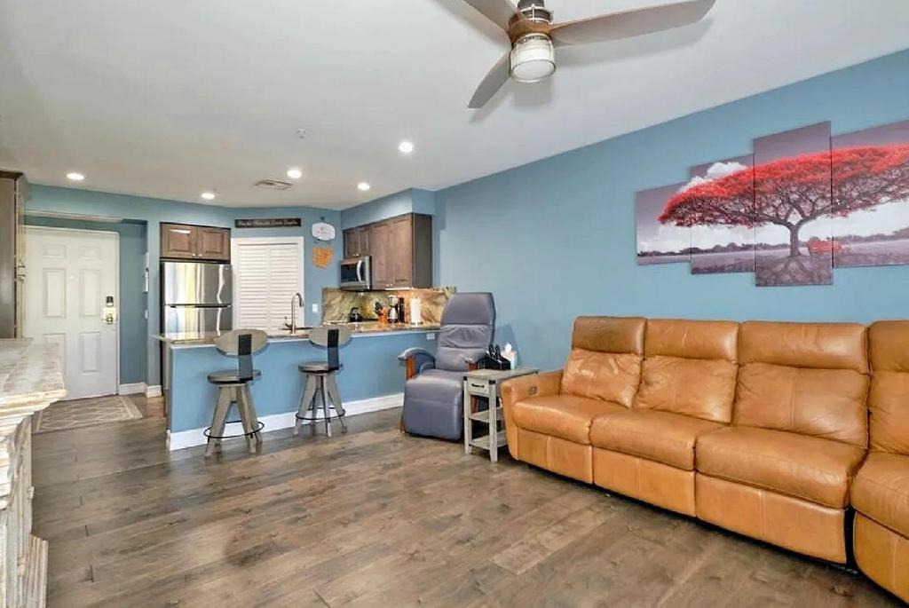 Coconut Grove Apartment | Luxury 2 Bedroom Bayfront Residence with Views
