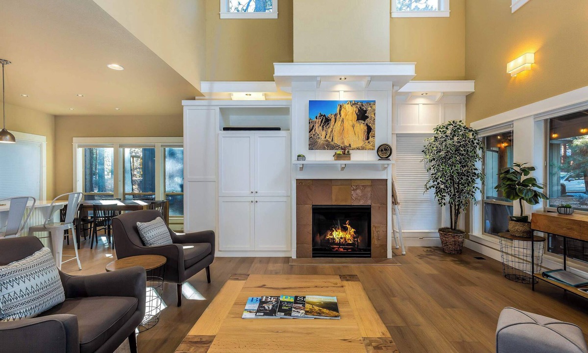 RiverWild House | Mt. Bachelor Village Retreat W/Pool & Hot Tub