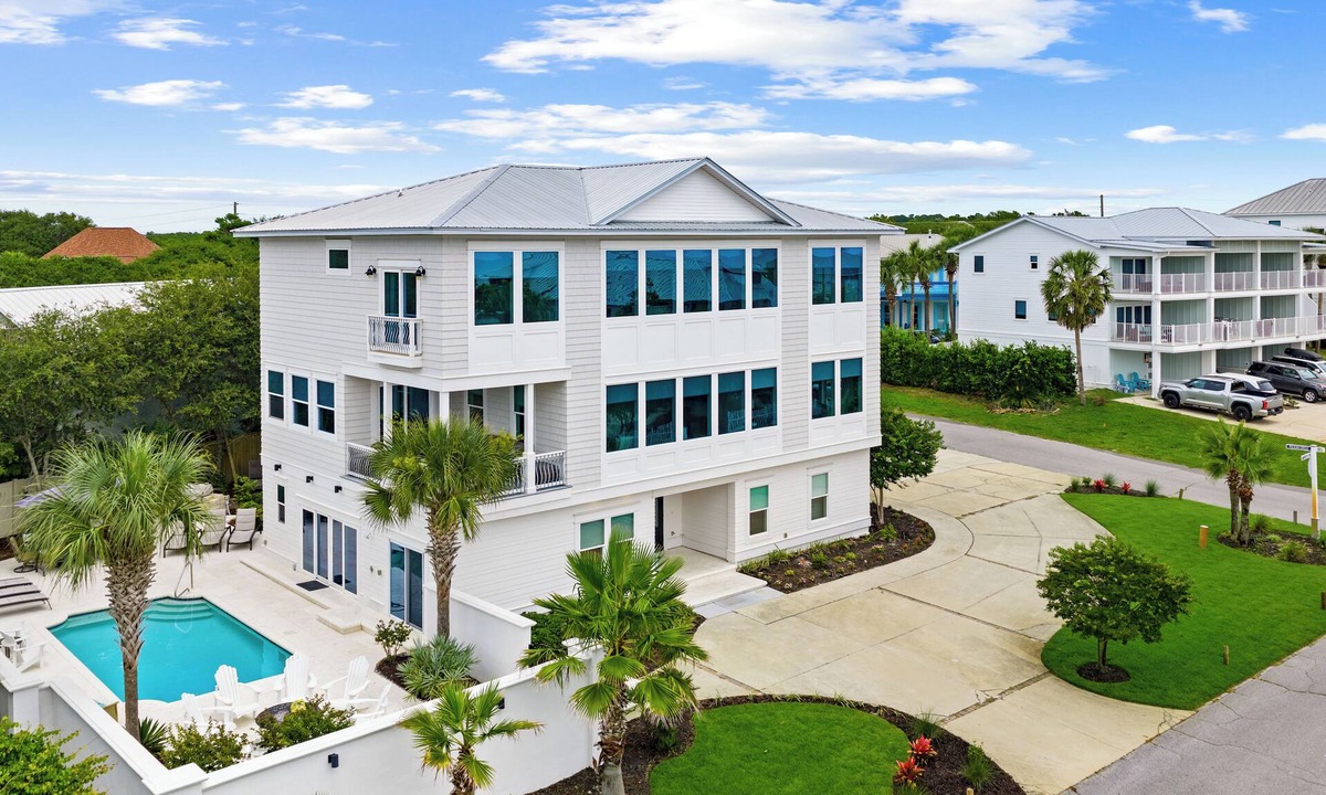Seacrest House | Multi Family Oasis - Top Rated location- UNCROWDED PRIVATE BEACH - Heated Pool