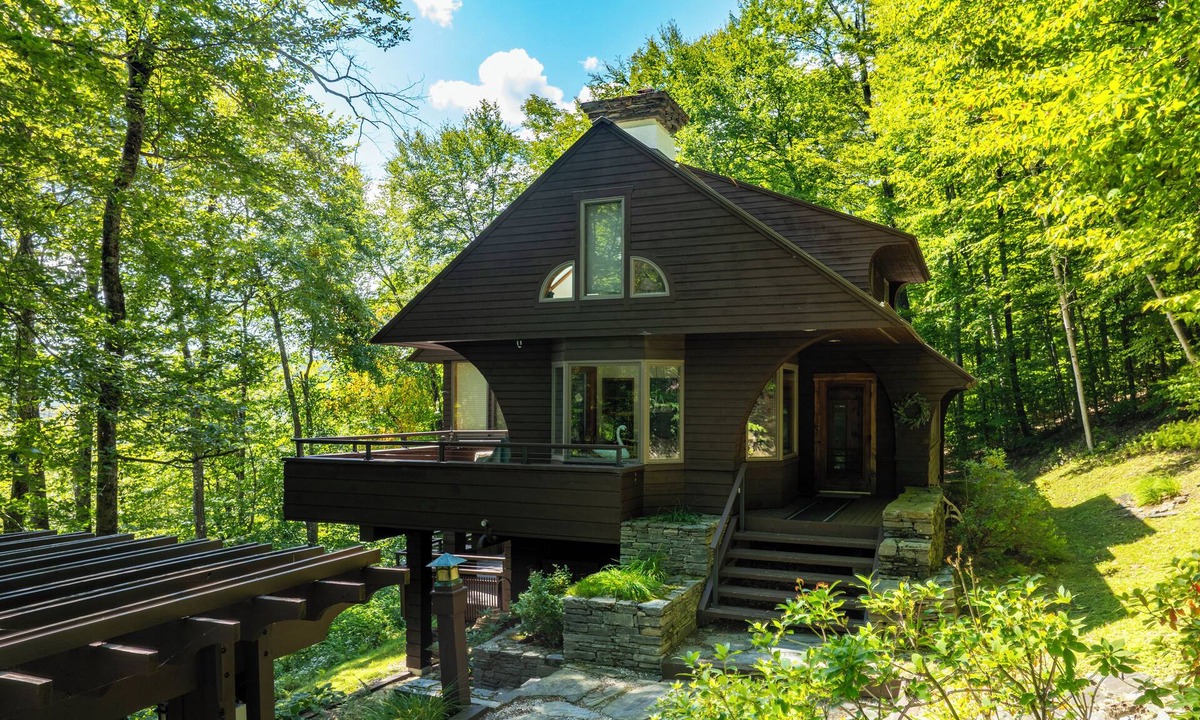 Plymouth House | Northern Comfort @ Osprey Place - Plymouth, VT