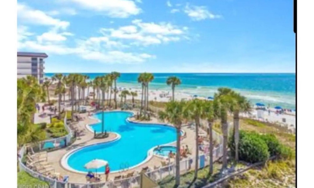 Panama City Beach Resort | Oceanfront with Amazing Views.Pet friendly 2 bed+ hall alcove.16th fl. sleeps 8