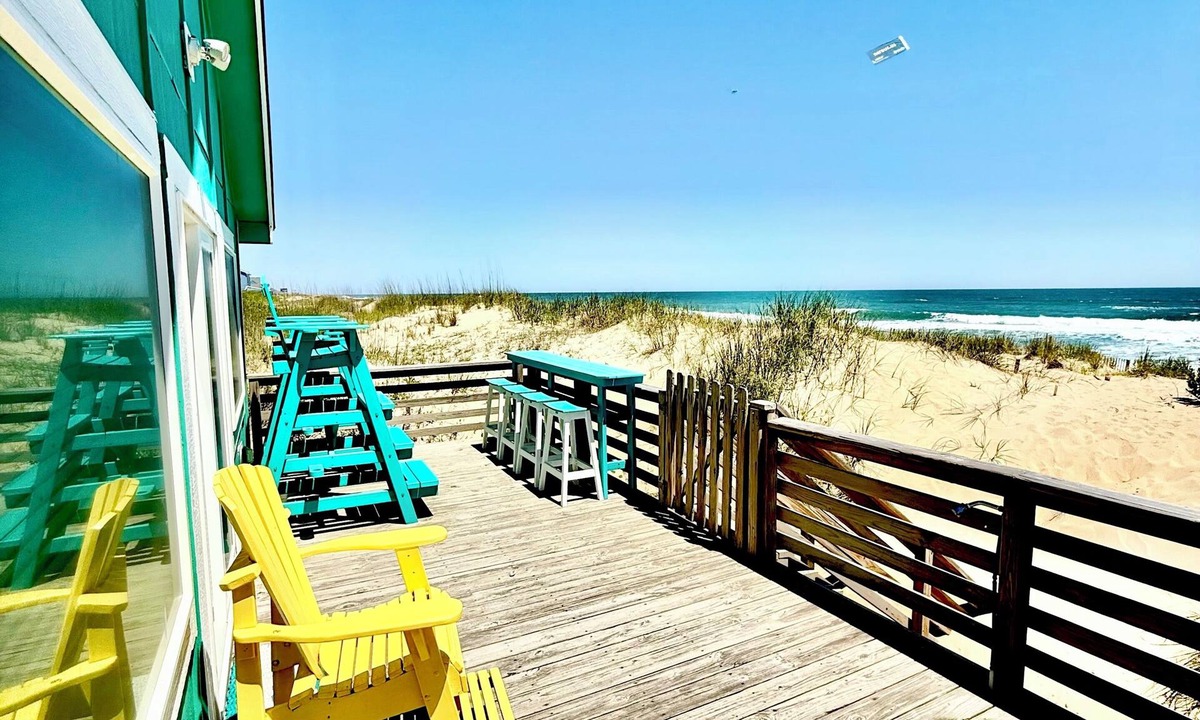 Sea Retreat House | Panoramic Ocean Views in this Updated Vintage Beach Cottage Right on the Beach!