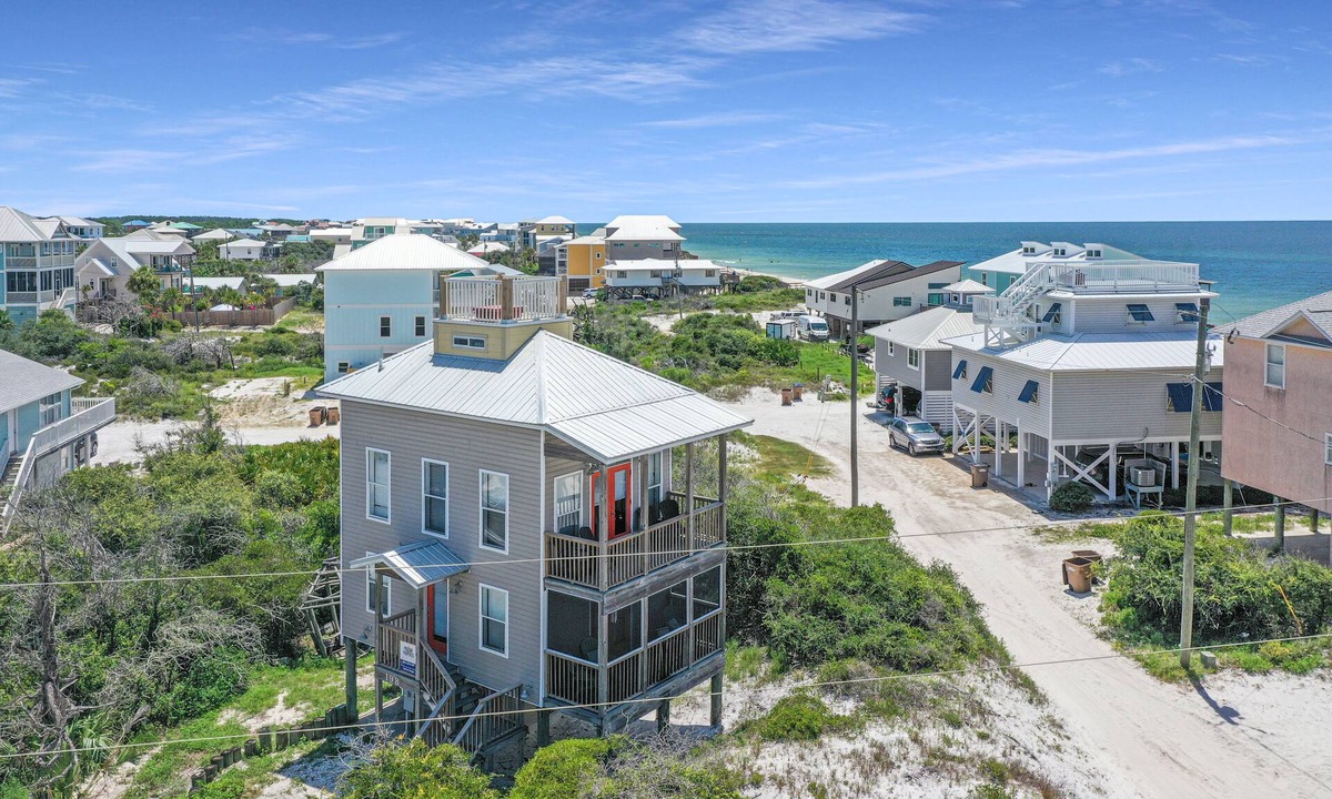 Cape San Blas House | Pet Friendly - Steps From Beach - Narrow Escape