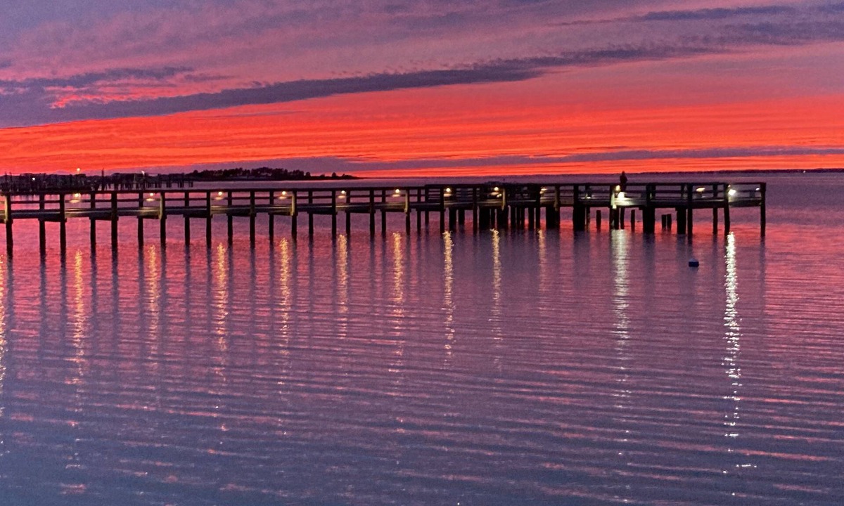 Navarre Beach Condo | Romantic island getaway for 2-private beach, fishing pier, gorgeous sunsets!