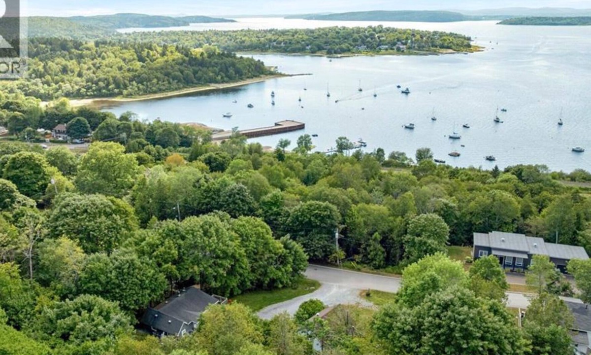 Rothesay House | Salty River Cottage