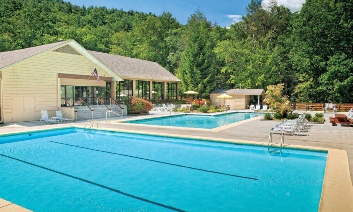Sapphire Condo | Sapphire Valley | Family Mountain Retreat | Pool + Hot Tub | 2BR