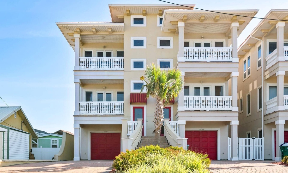 Laguna Beach House | Sea's The Day - 5 Bedroom Home - Private Pool & Hot Tub! West End - Elevator!!!