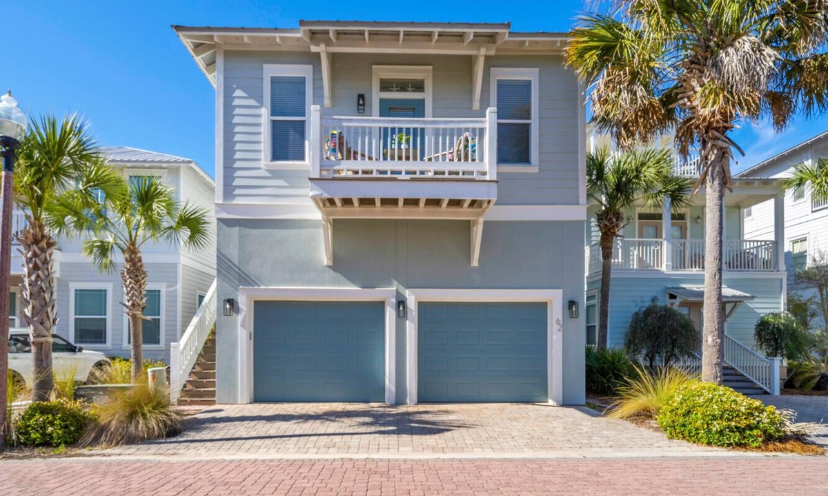 Rosemary Beach House | ⛱️ Simply The Beach - Chic Studio Carriage House ⛱️