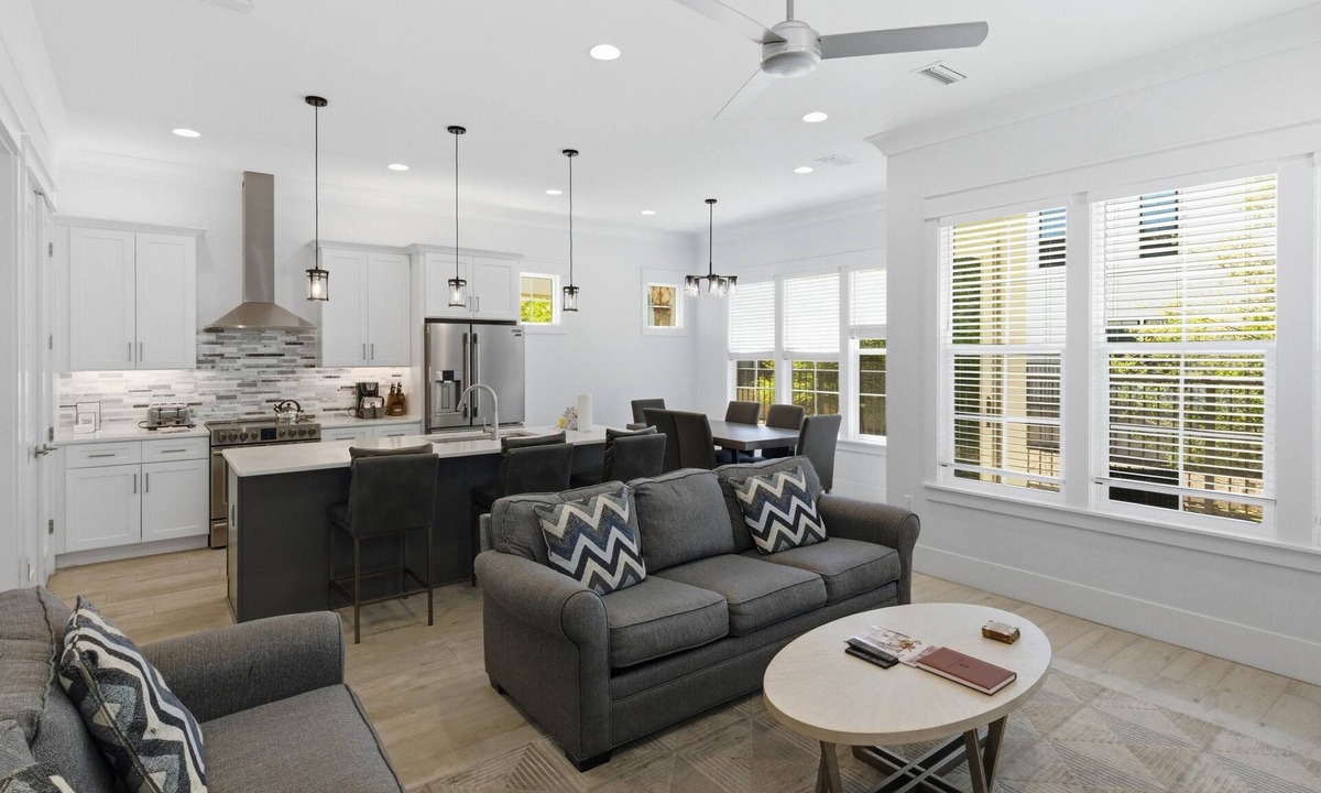 Villa Lago House | Spacious 4 Bedroom 4 Bathroom Villa Lago Home – SanDestin Golf and Beach Resort