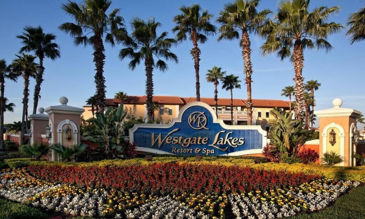 Florida Central Atlantic Coast Resort | Studio with a spacious bedroom and living room in Westgate Orlando - 4 Guests (7 Days) - Disney