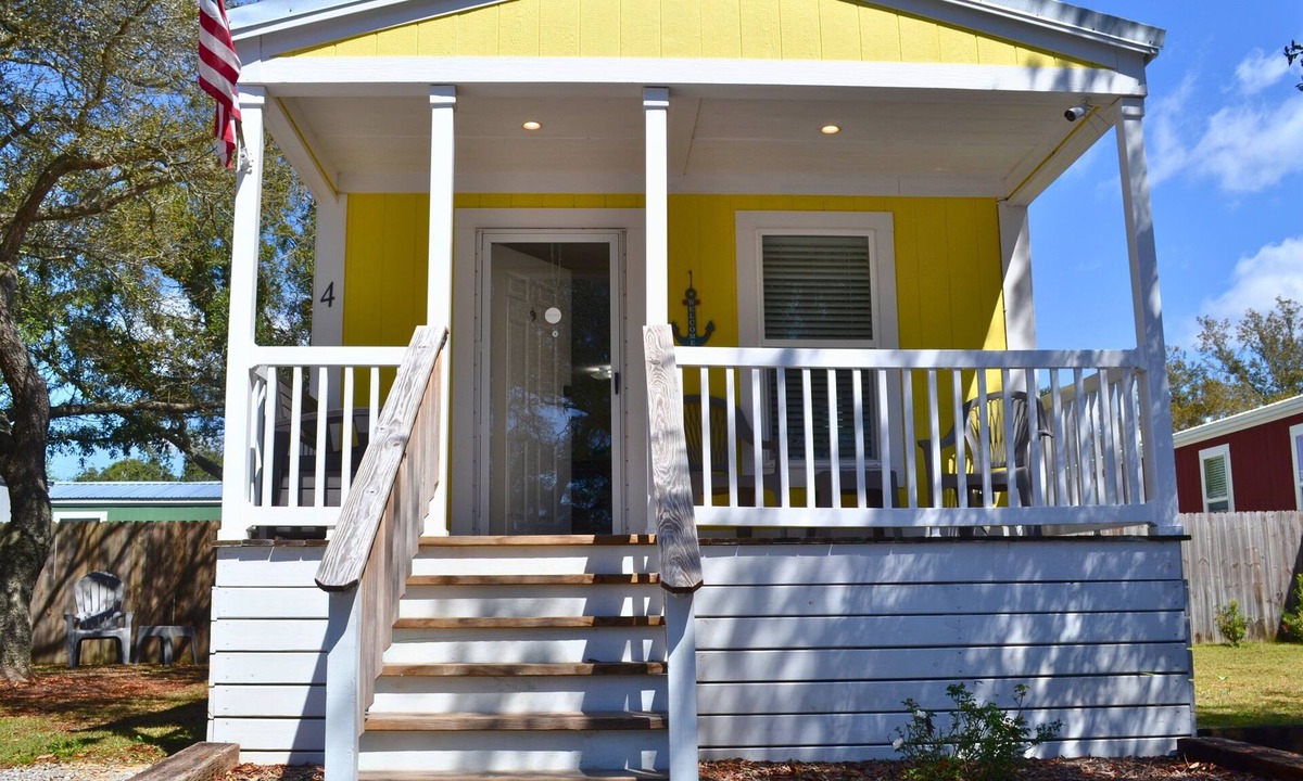 Navarre Cottage | Sum Beaches Paradise Cottage 4