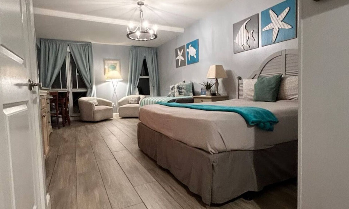 Sandestin Apartment | The Grand Sandestin Golf & Beach Resort, private beach, hot tubs, pools! Studio