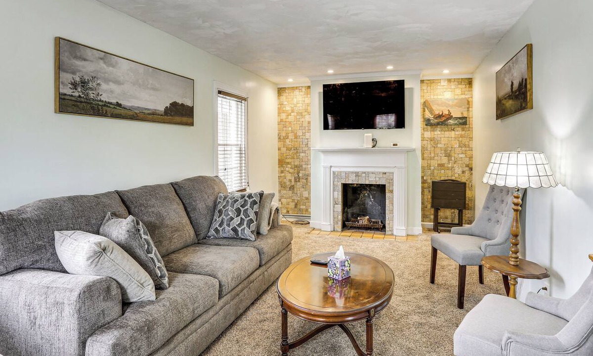 Steubenville House | Timeless Charm in the Heart of Steubenville