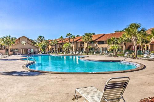 Panama City Beach House | Walk to Beach + Restaurants: PCB Resort Condo!