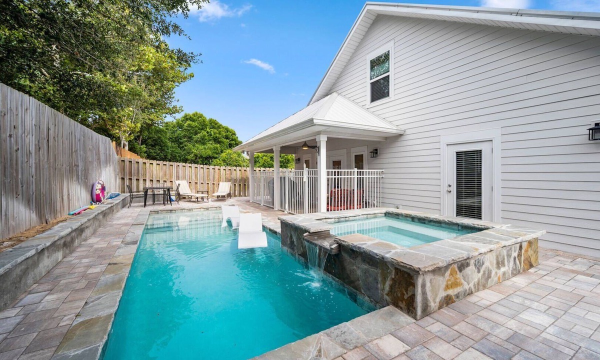 Riviera Beach House | Walk to the Beach | Luxe 4BR Home with Pool + Golf Cart