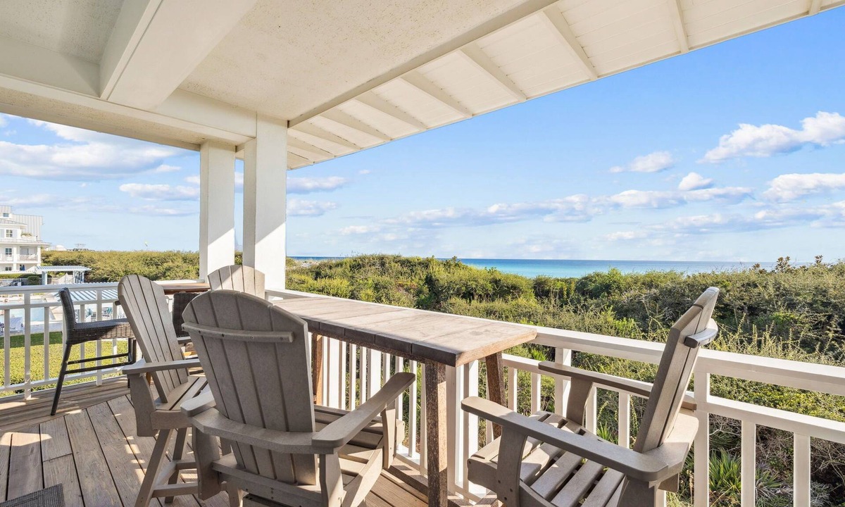 Gulf District Condo | Watercolor Condo w/Exclusive Pool Access