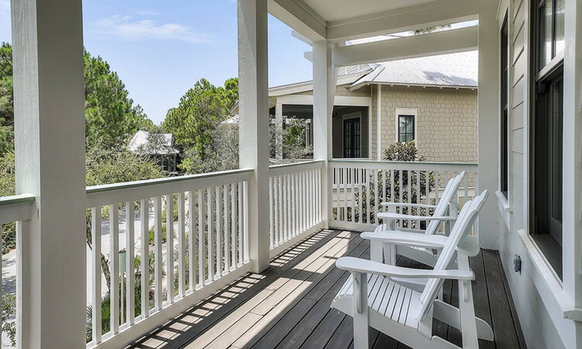 Forest District House | Watercolor Reunions by Five Star Properties