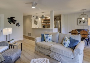 2357 Racquet Club - On-Site Community Pool and Tennis & Pet Friendly